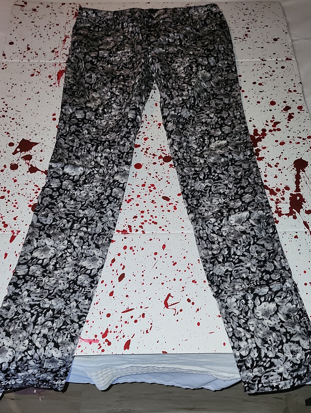 Tripp NYC Black and White Floral-Print Pants